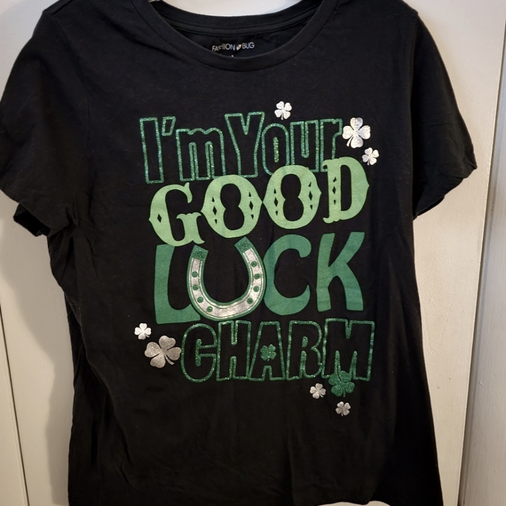 Size L St. Patricks Day Tee